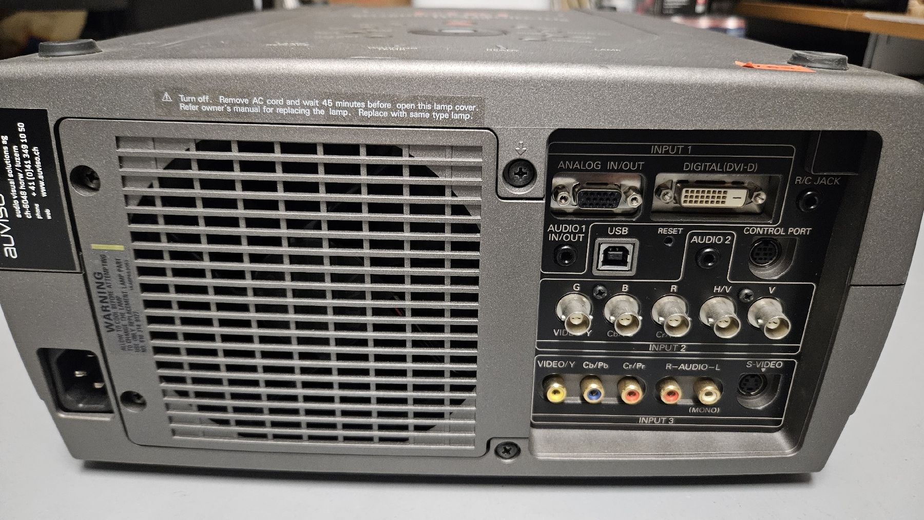 Eiki Proiettori: Beamer Eiki Lc-x60 – Usato da Dagmersellen venduto da Giaquinto86 3