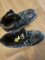 Kinder Sportschuhe schwarz grau Grösse 33 gebraucht