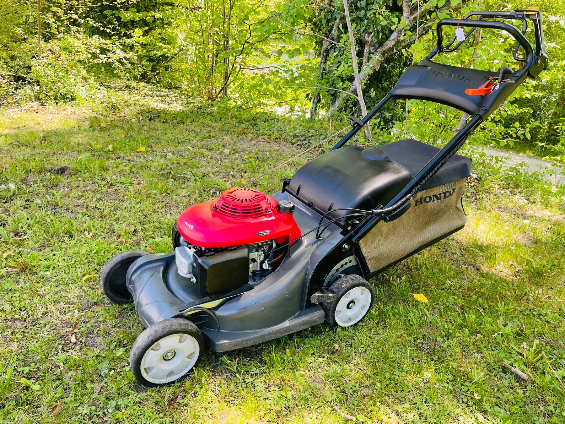 Tagliaerba: Rasenmäher Honda / Radantrieb Profi – Usato da Dietikon venduto da L.L_GmbH 4
