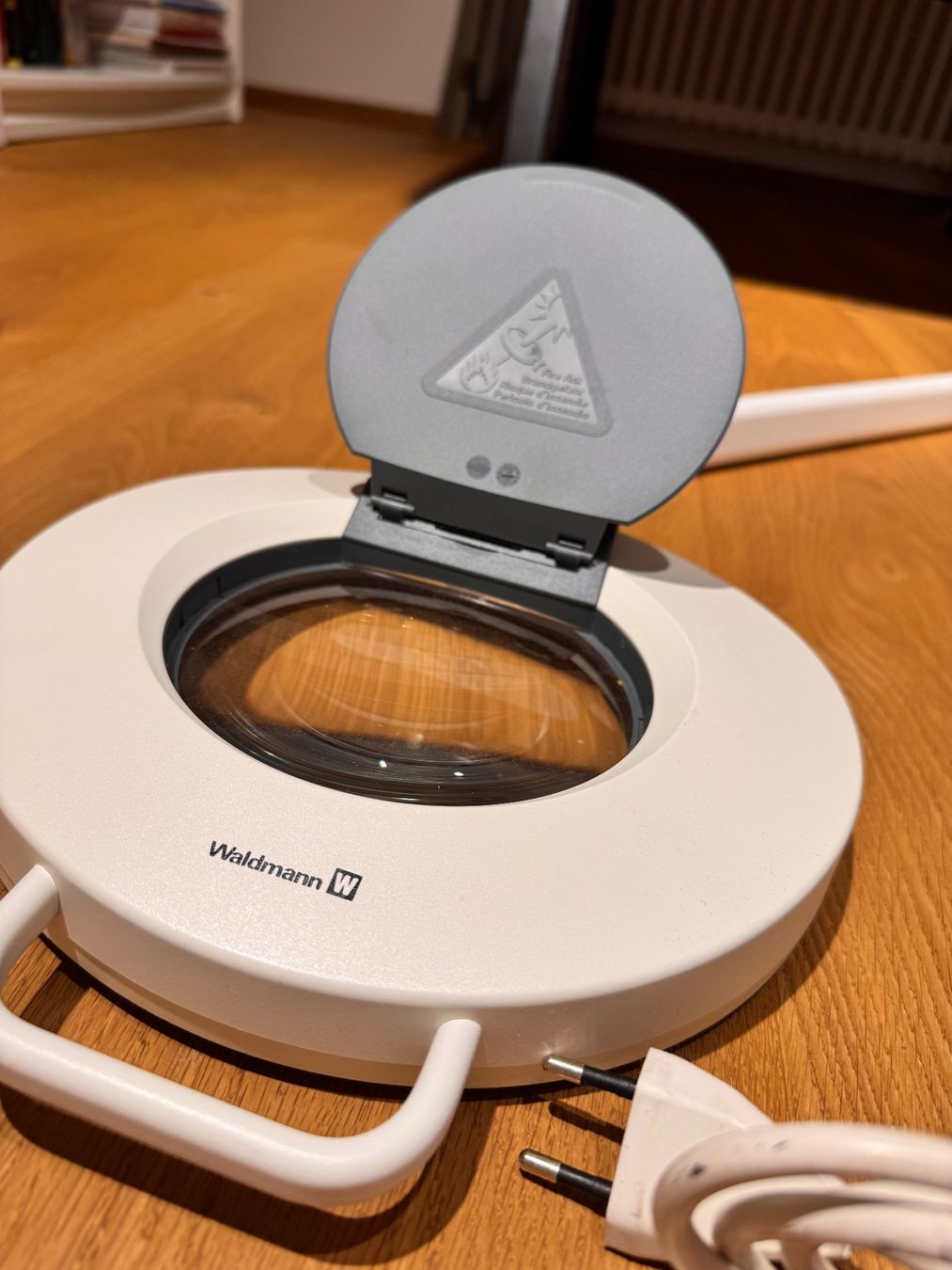 Altro per Ottica: Waldmann Lupenleuchte Lampe – Usato da Zofingen venduto da miwehr 2
