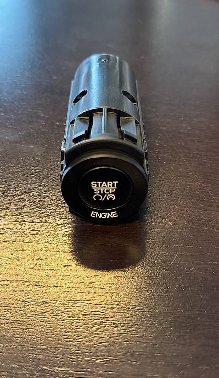 Alle Autoersatzteile: Startknopf 670043109 – Gebraucht aus Zürich von but_2gsm