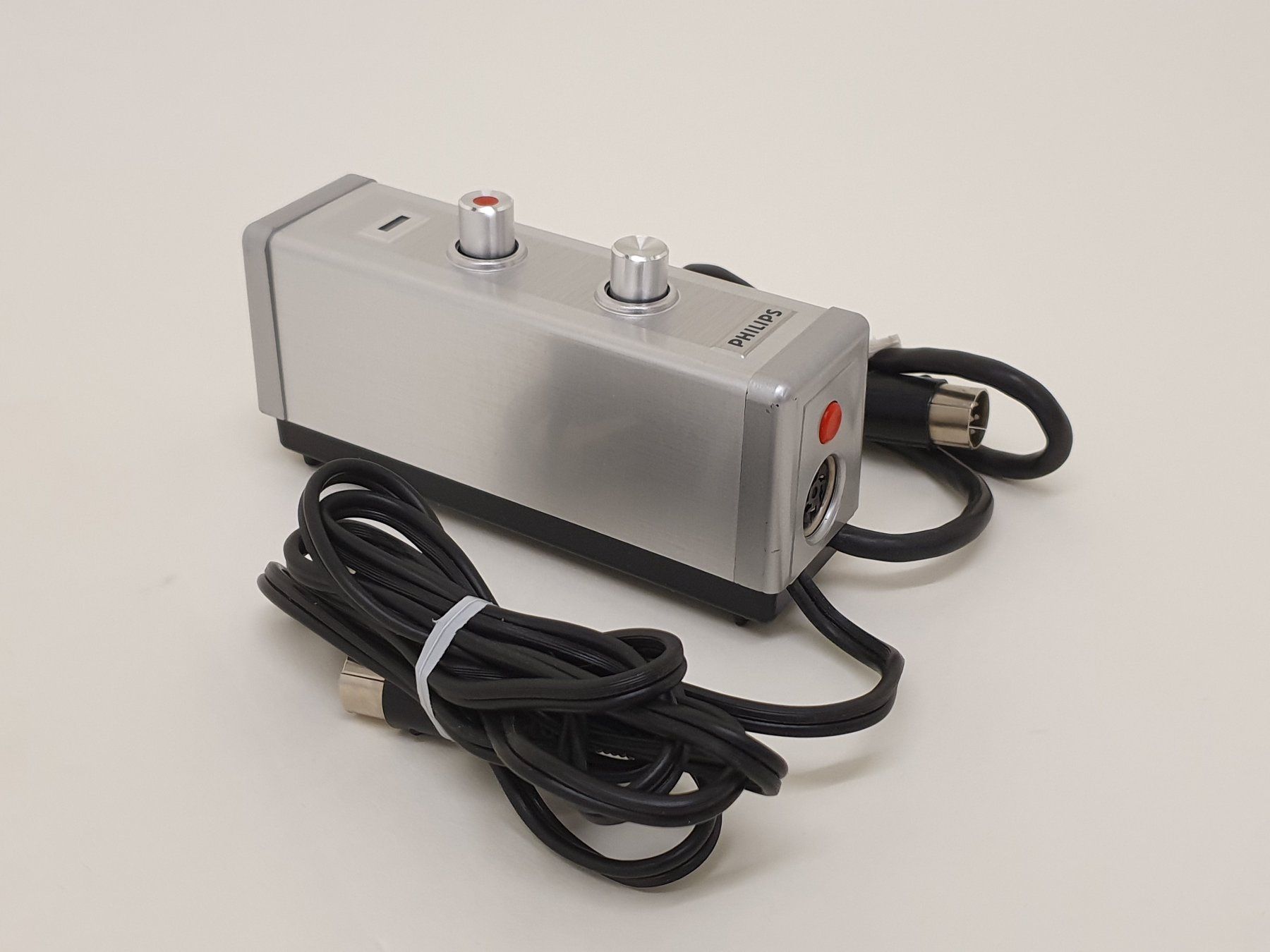 Philips Proiettori: Dia - Steuergerät, Slide Synchroniser PHILIPS N 6401 – Usato da Aegerten venduto da taxidermo 2