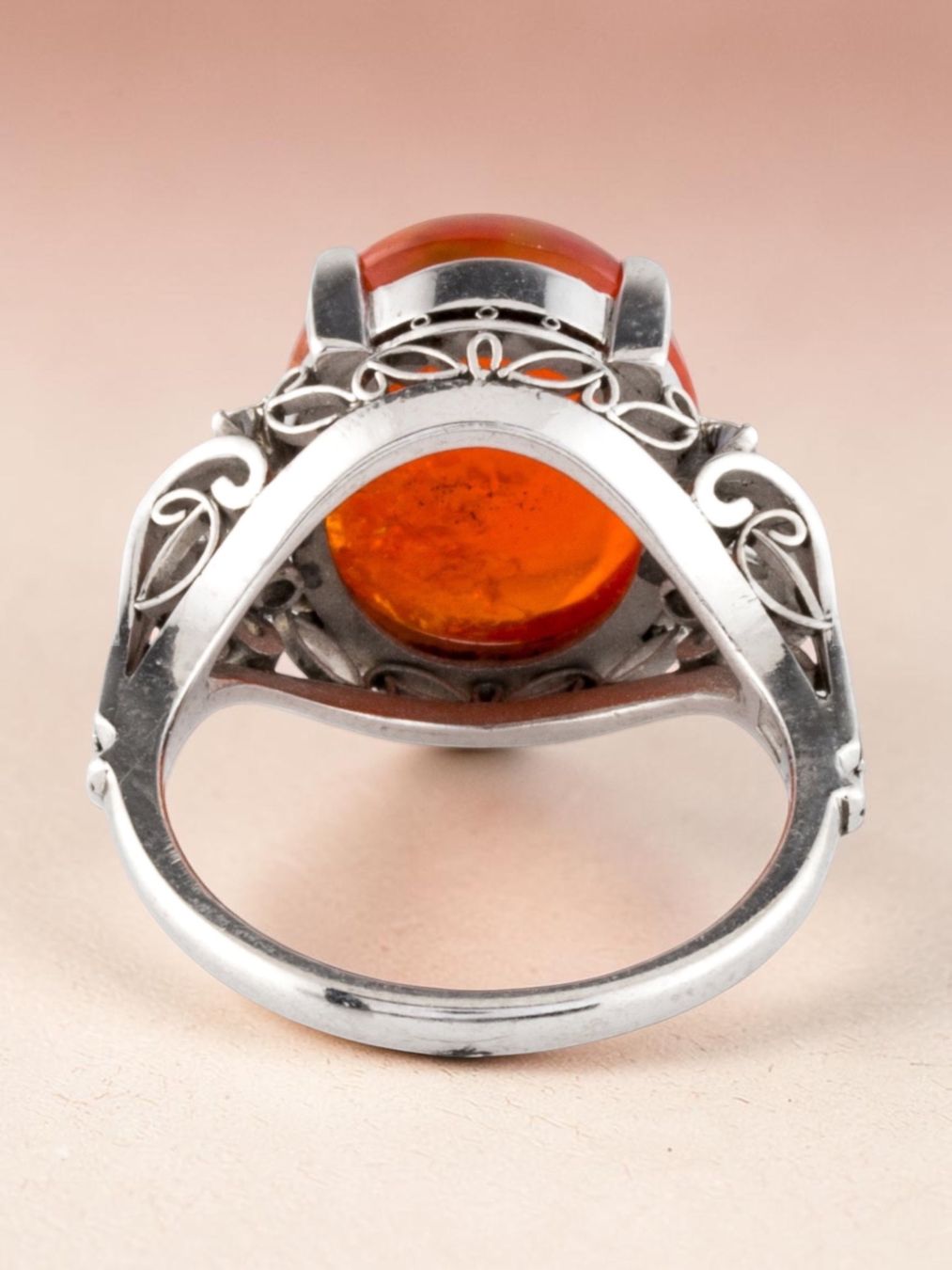 Anelli: Exklusiver Platinring mit grossem Opal & Diamanten – Usato da Embrach venduto da marufa 2