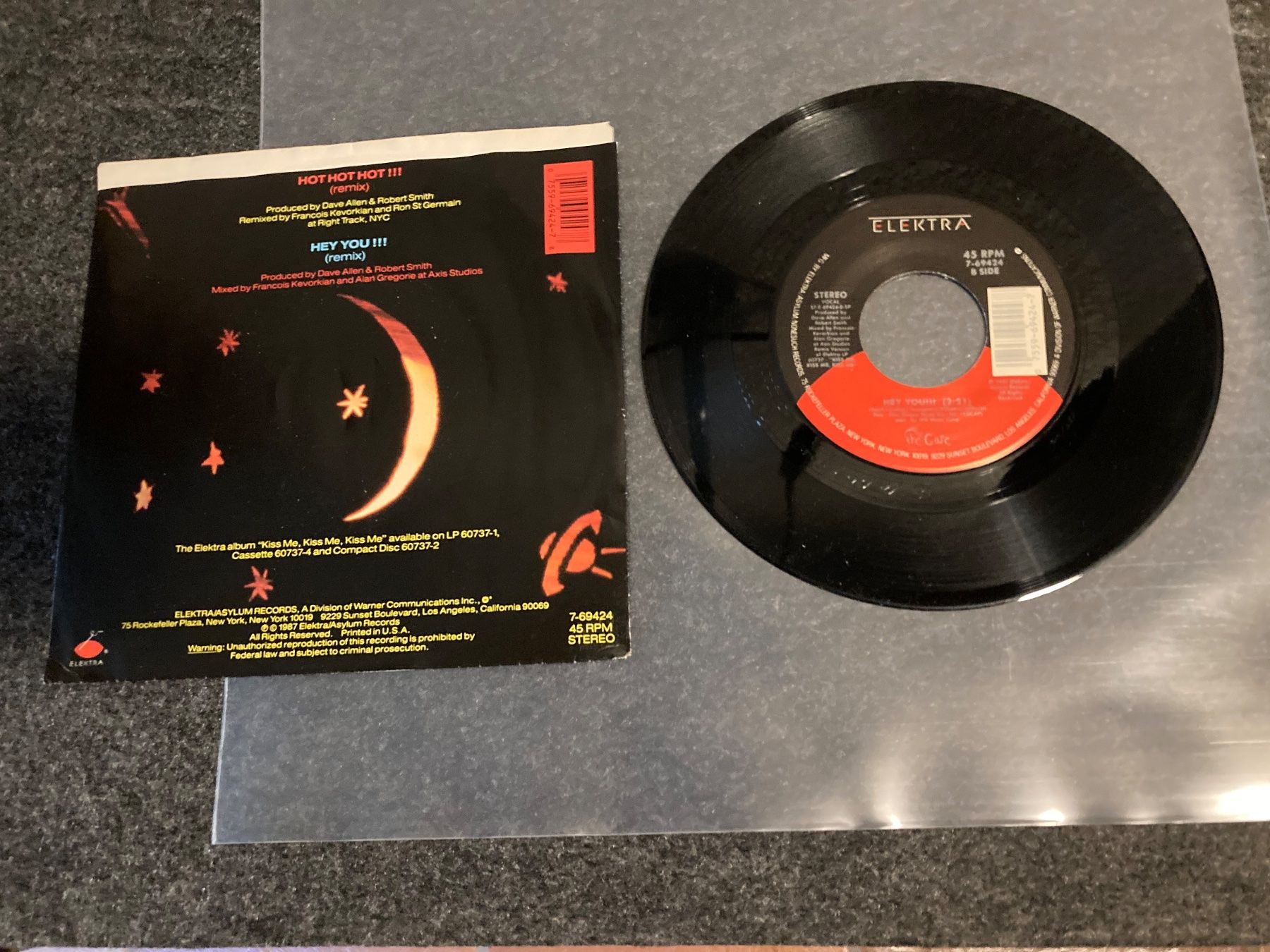 Schallplatten: The Cure - Hot Hot Hot!!! – Gebraucht aus Fribourg von Karushi 1