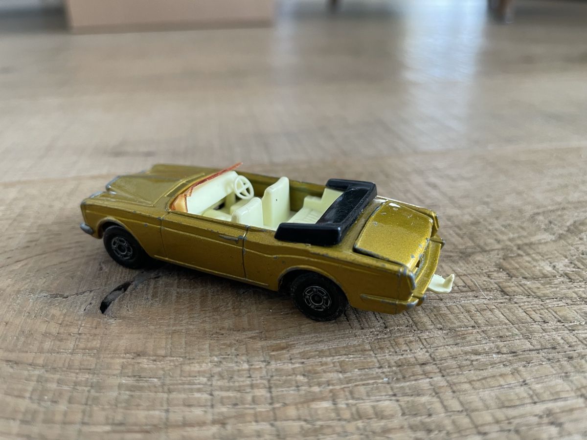 Matchbox Modellini d'auto: Matchbox Rolls Royce Silver Shadow Coupe / Convertibe – Usato da Frauenfeld venduto da Challenger77 1