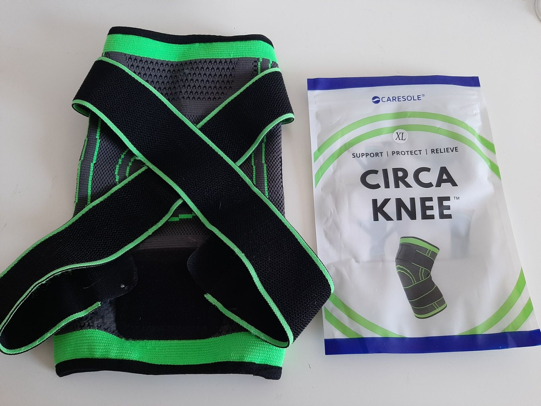 Attrezzature mediche: Kniebandage CARESOLE Gr. XL – Usato da Konolfingen venduto da Mcumulus 1