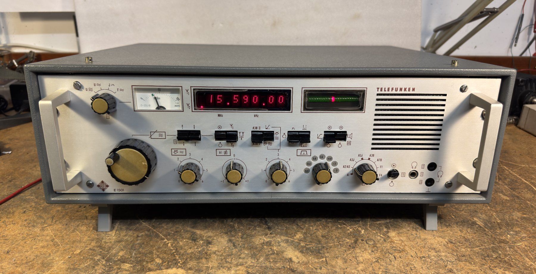 Funktechnik: Telefunken E-1501. LW - KW Empfänger – Gebraucht aus Ins von funkflieger