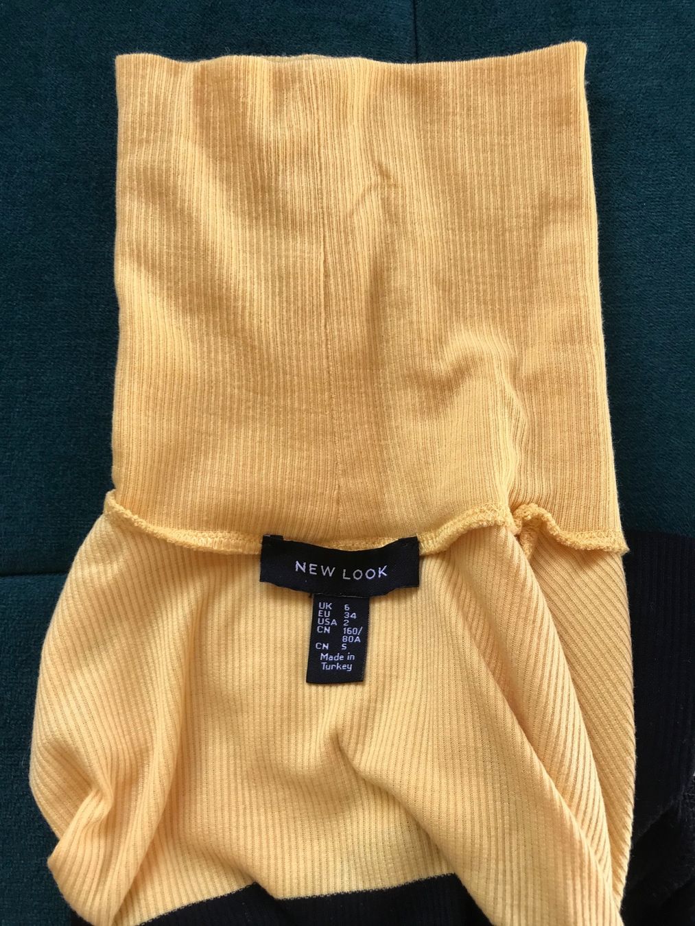 New Look Maglioni & Felpe: Dünner Rollkragenpullover – Usato da Rechthalten venduto da Fionafionafiona123 2