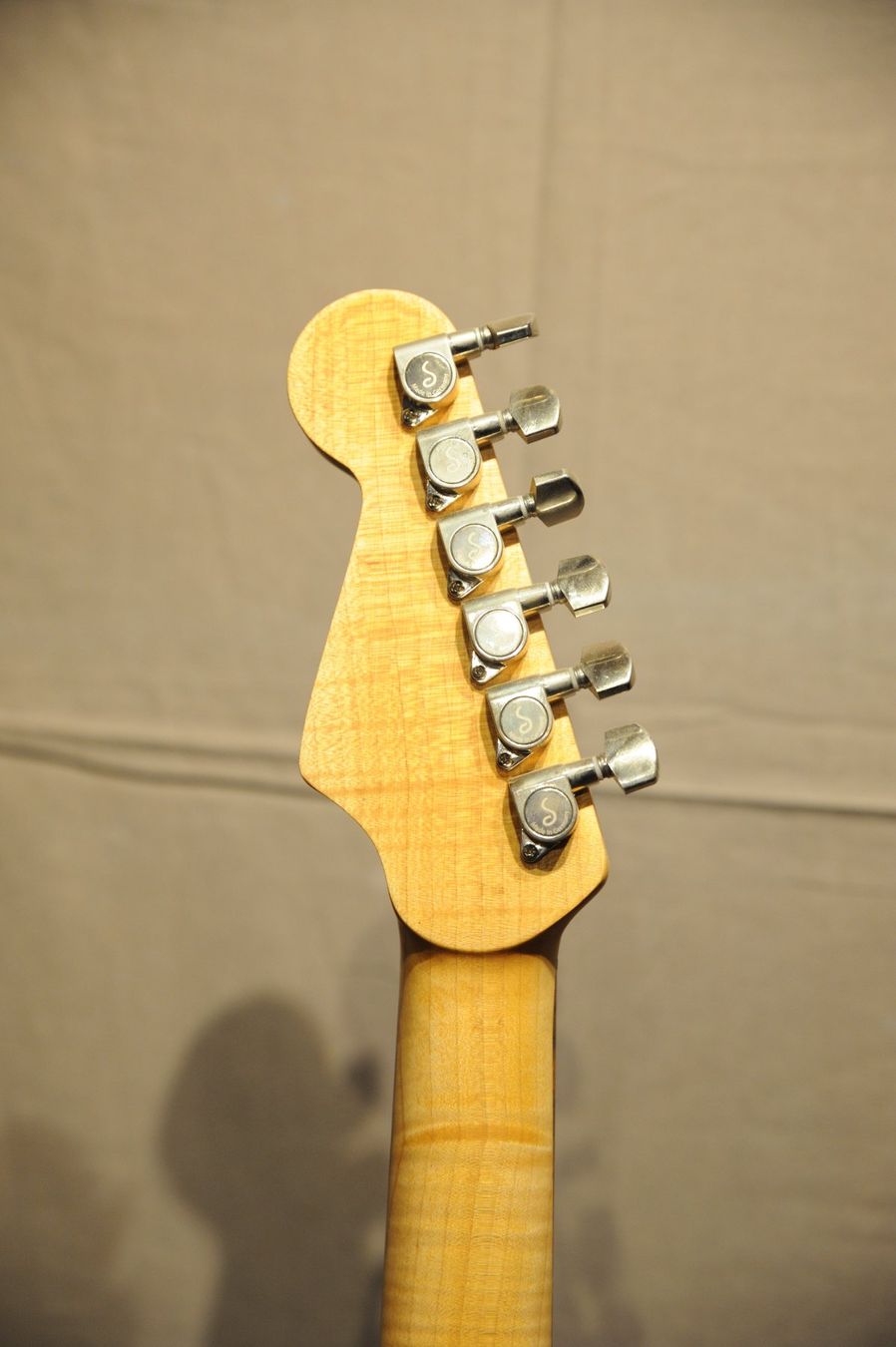 Strumenti musicali: Handgemachte J-Style Gitarre – Usato da Utzenstorf venduto da stoeffu77 4