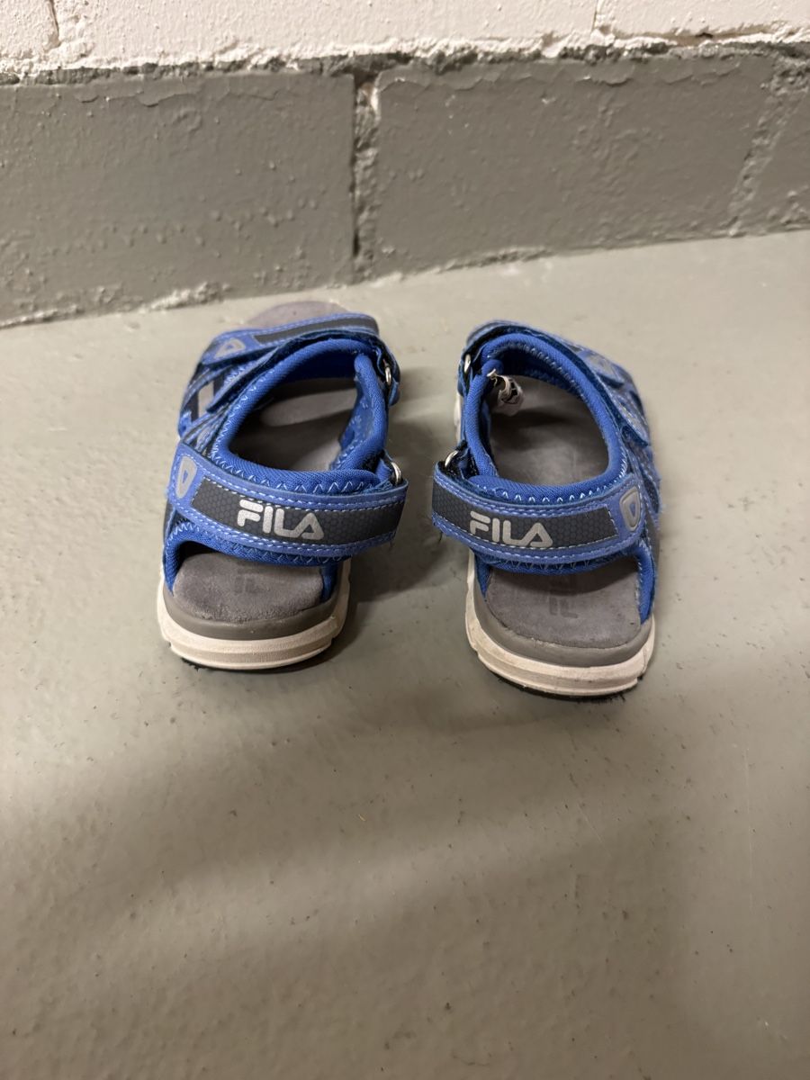 Fila Scarpe per ragazzi: Kinder Sandalen Grösse 31 – Usato da Zürich venduto da MaSte 2