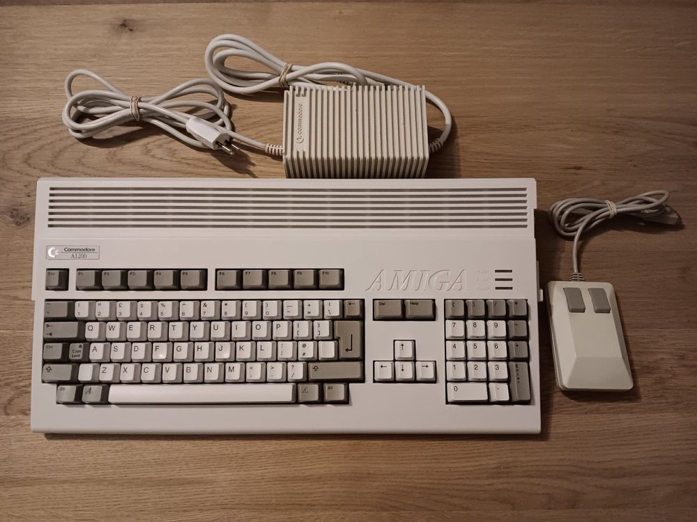 Neuf émulateur de disquette Amiga 1200 Gotek, base, OLED, câbles