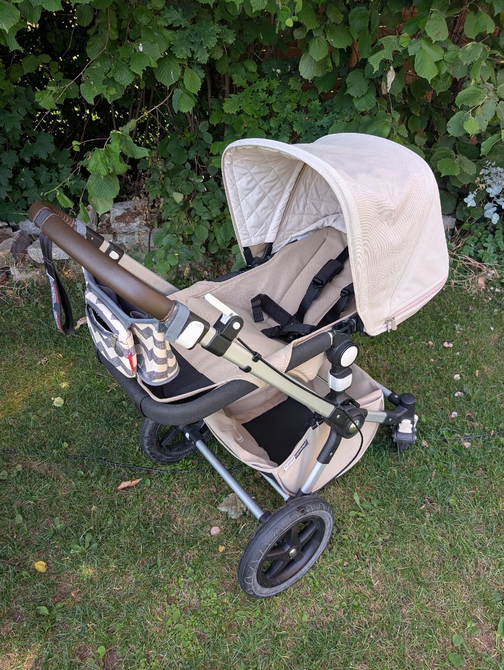 Bugaboo Kinderwagen: Bugaboo Cameleon 3 Kinderwagen – Gebraucht aus Kirchdorf BE von Lersius 9