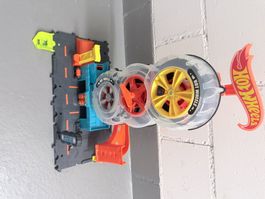 Hot Wheels City Tire Shop Slam Set
