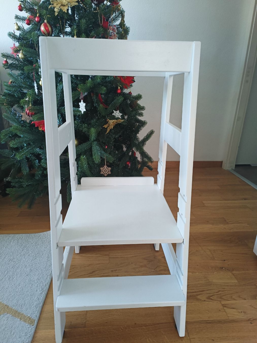 Pinolino Seggioloni: Pinolino learning tower, white - kitchen helper stool – Usato da Lausanne venduto da ani_vl2w
