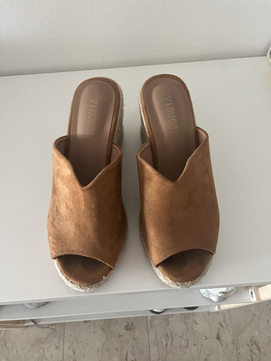 Damenschuhe: Pantoletten  – Gebraucht aus Zürich von Carlo05101971