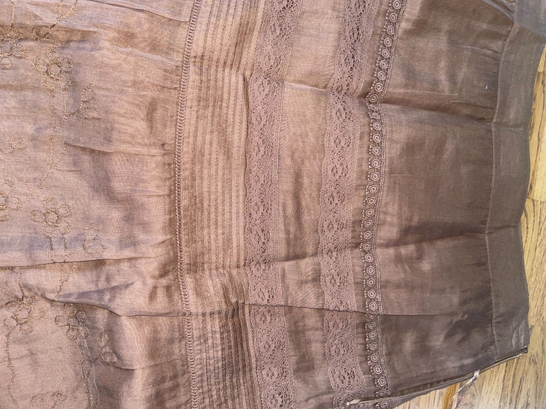 Massimo Dutti Gonne: Massimo Dutti – Nuovo (secondo la descrizione) da Pully venduto da Kalissa 2