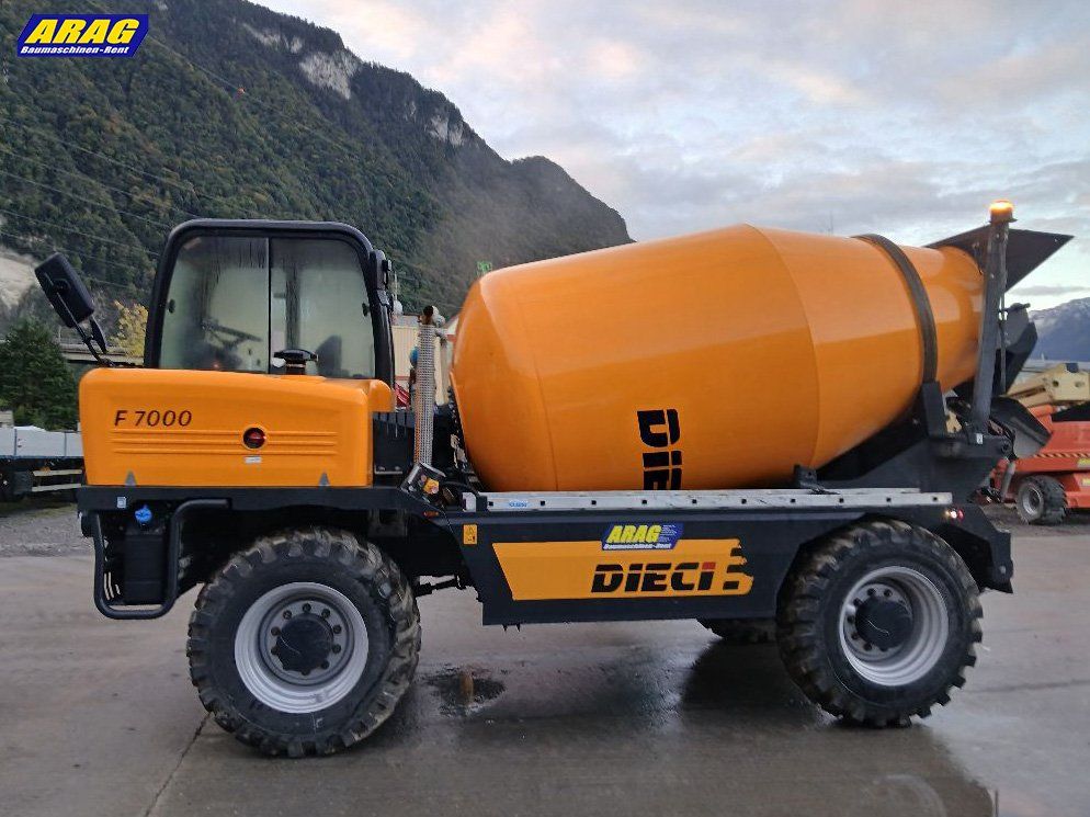 Tutte le macchine: Dieci F7000 Fahrmischer – Usato da Hasle LU venduto da Arag08 1