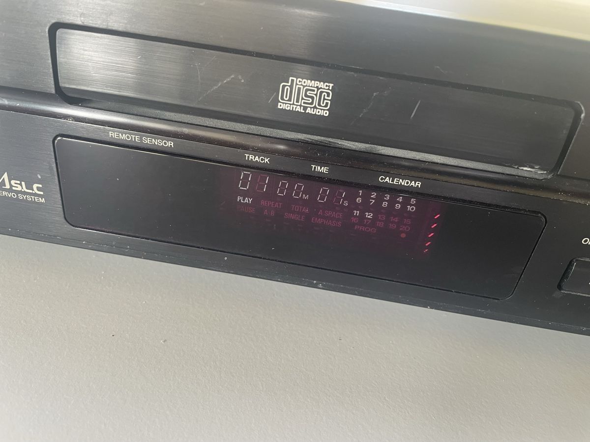 CDs: DENON DCD 635 CD-Player – Defekt aus Zürich von haeschesnonid 2