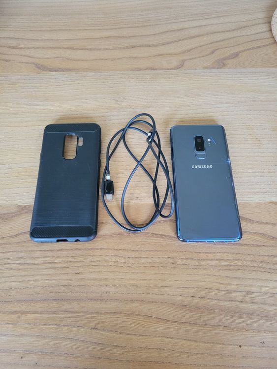 Samsung galaxy s9 Plus mit Hülle und Ladekabel | Kaufen auf Ricardo