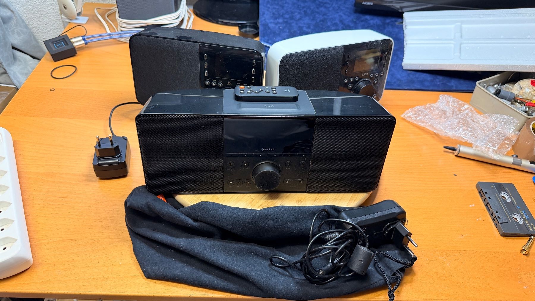 Logitech Audio- & Mediensysteme: Squeezebox Konvolut – Gebraucht aus Wallisellen von Ada92