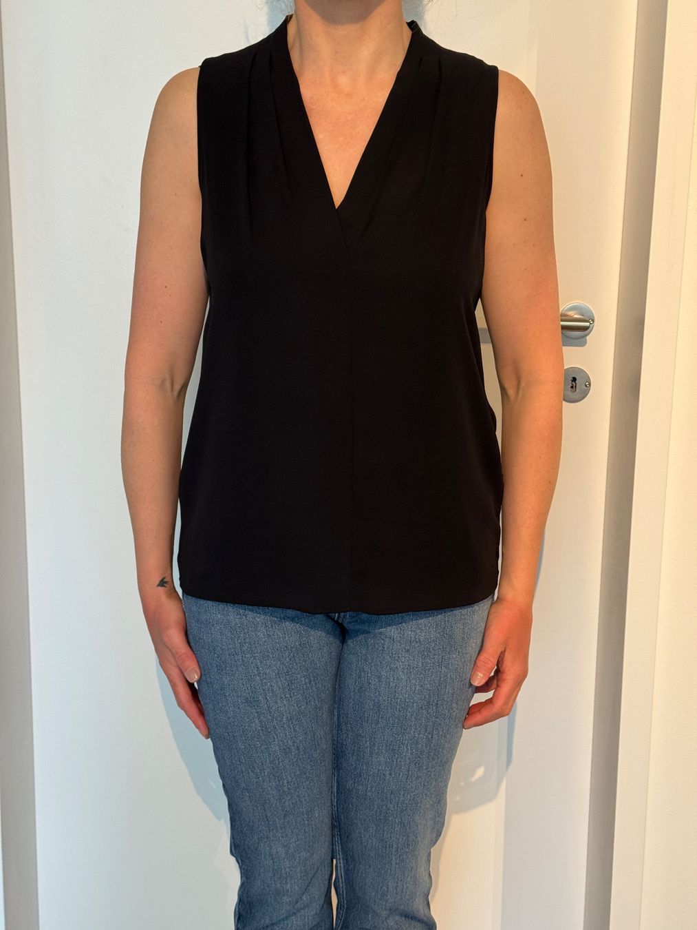 Banana Republic Top: Top, ärmellose blusen – Usato da Bassersdorf venduto da Martinaabegg 2