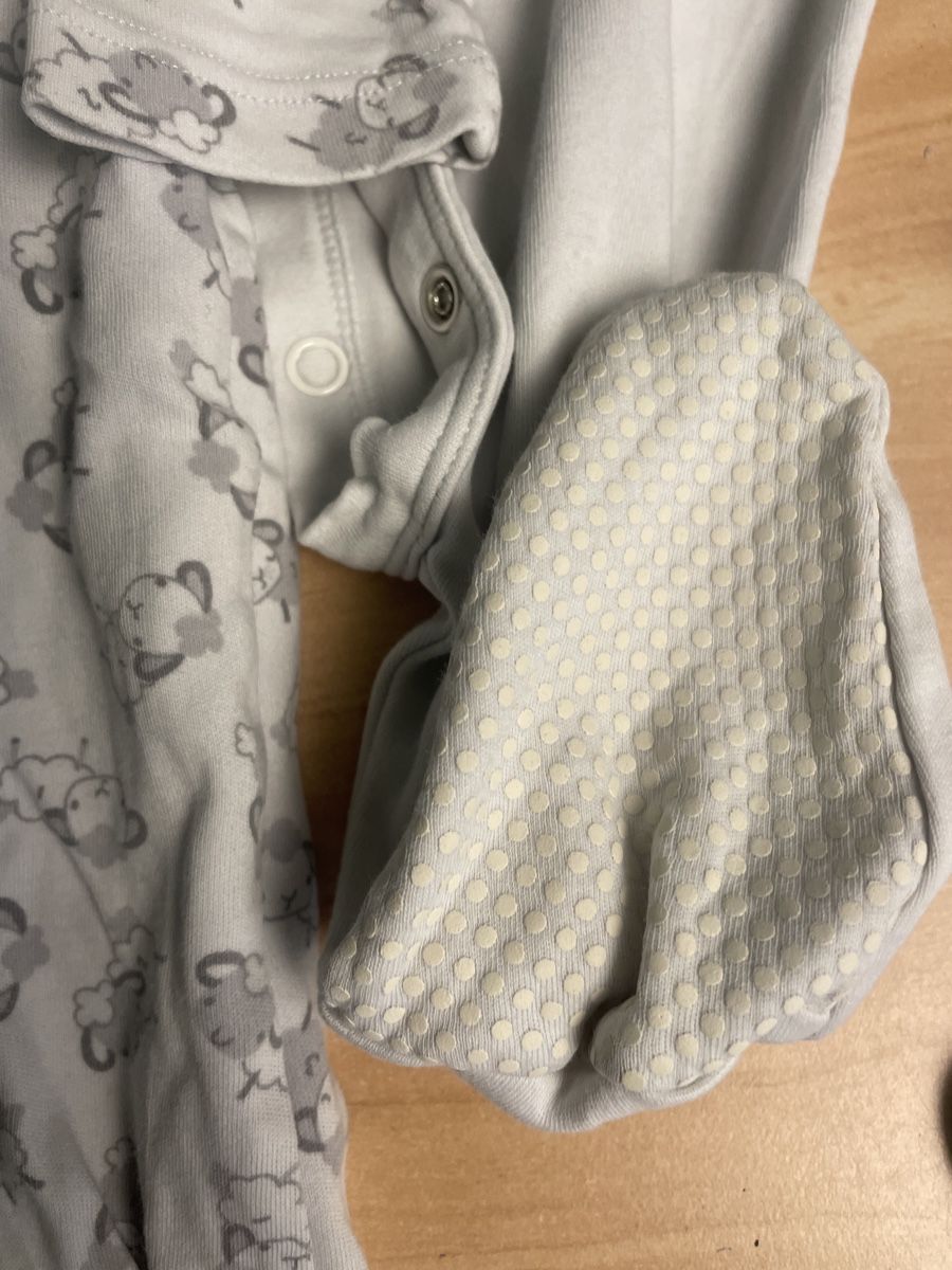 Pigiama & Simili: 3 early days Pyjamas Gr. 80 – Usato da Obergerlafingen venduto da cabo4 1