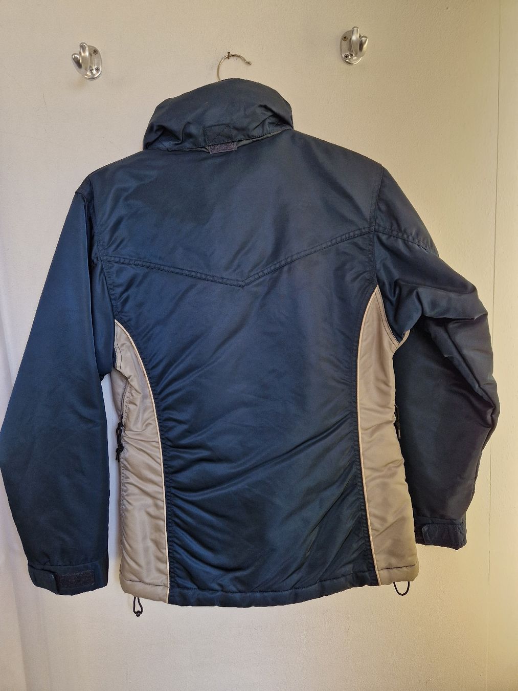 Schott Giacche: Rose Schott Winterjacke Damen Gr. S – Usato da Olten venduto da hinterhof.olten 2