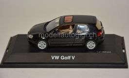 VW Golf V , Schuco , 1:43