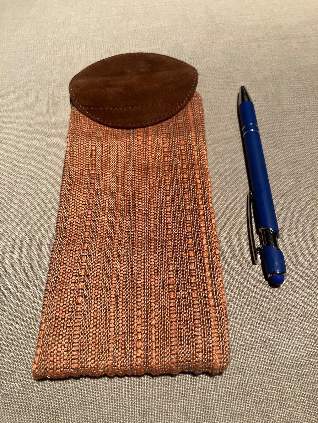 Altro in  Abbigliamento & Accessori: Kleines Stoffetui mit Leder – Usato da Zürich venduto da Byron 2
