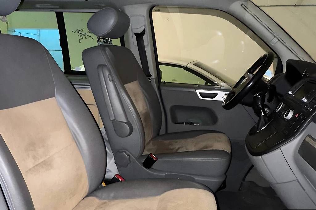 VW Veicoli da campeggio: VW Bus California T5, 4Motion – Usato da Weggis venduto da Mercedes_09 1
