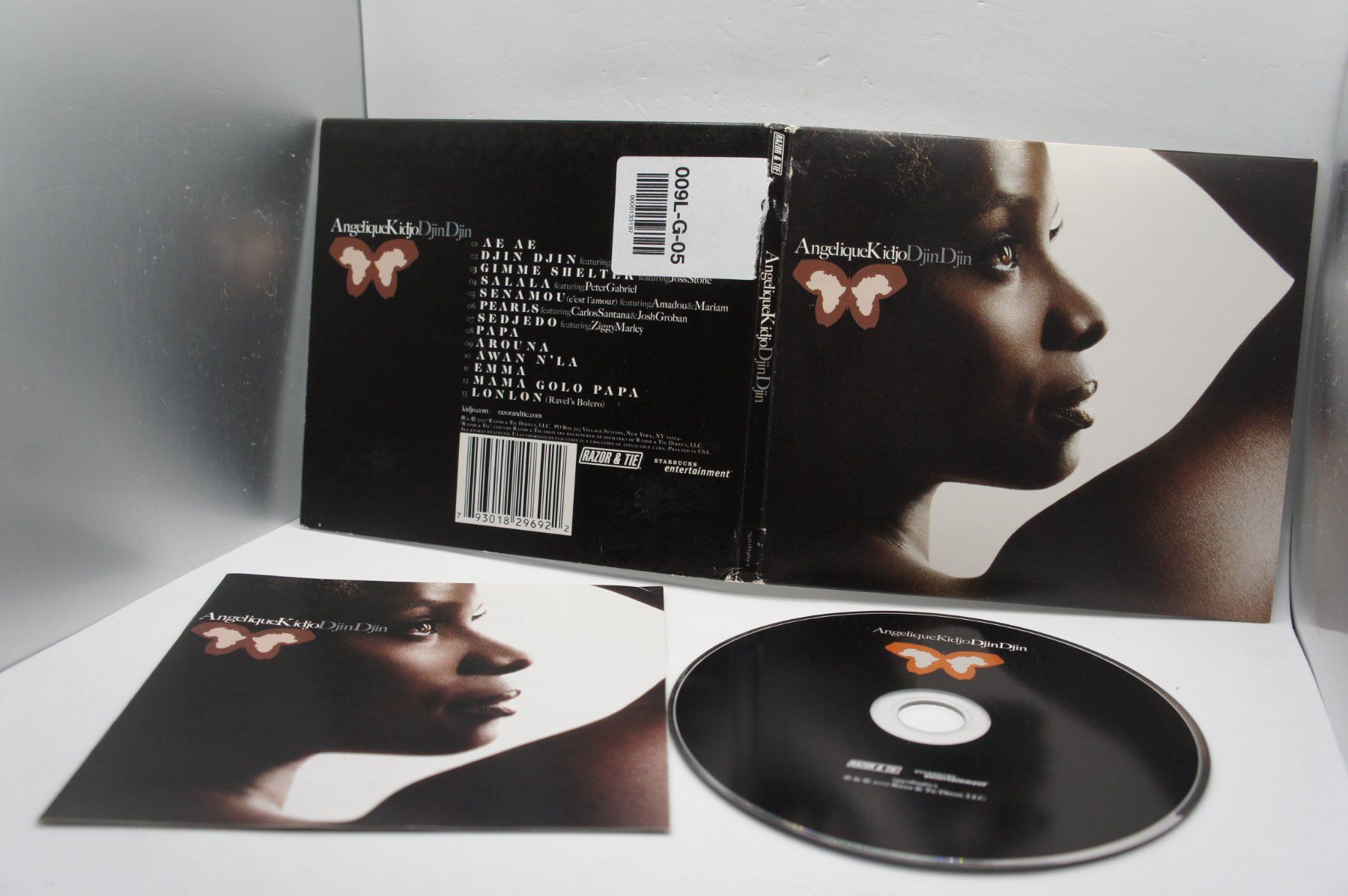 CD: CD Angélique Kidjo - Djin Djin – Usato da Ernetschwil venduto da luisvonerni 2