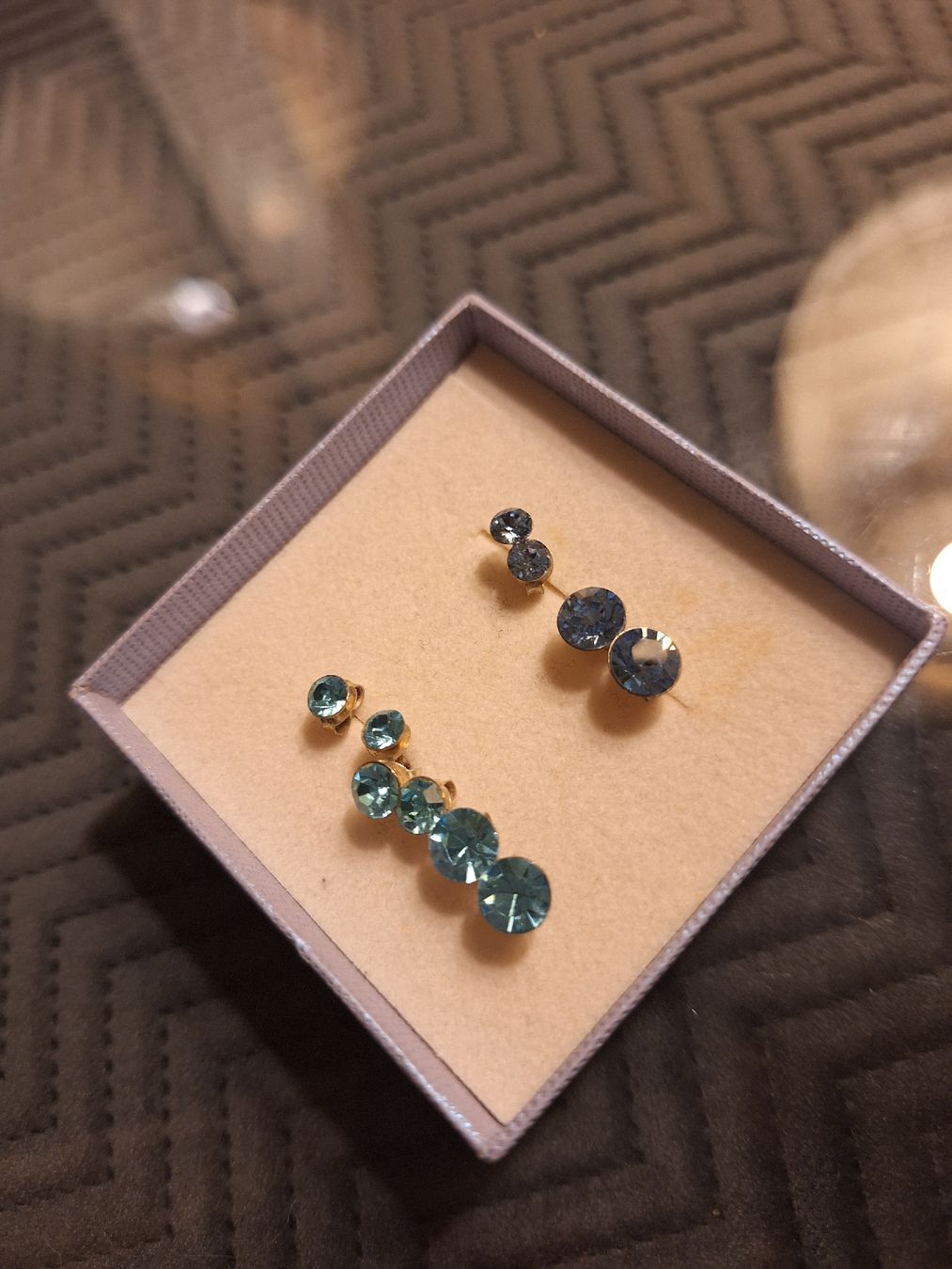 Boucles d'oreille: Silber Ohrstecker Set – Neuf (Voir description) à Neuhausen par eliana2