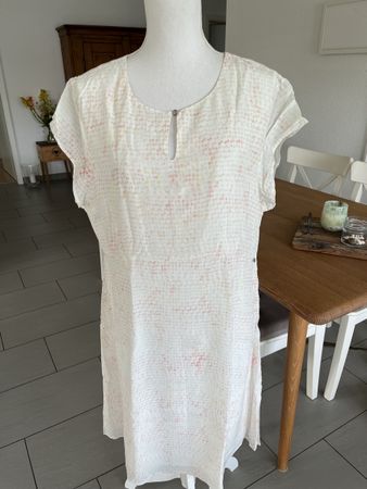 Nile Kleid beige Gr. XL
