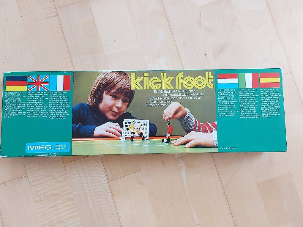 Giochi: Altes Tipp Kick Spiel – Usato da Rapperswil BE venduto da Shelbygt