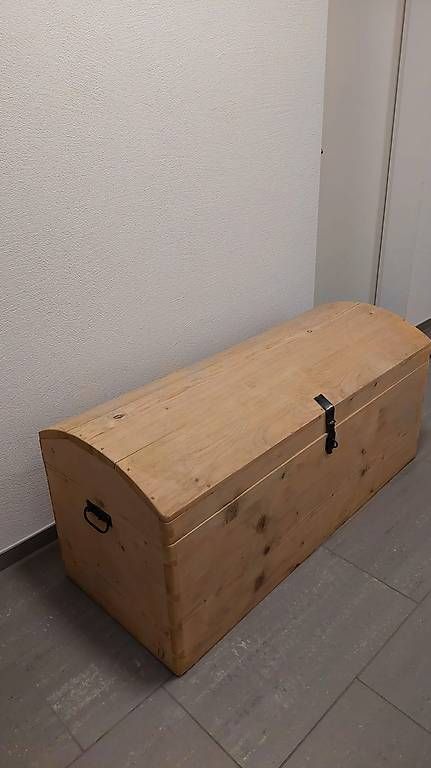 Truhen: Antike Holztruhe – Gebraucht aus Domat/Ems von Carmensita24 1
