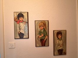 Hausräumung: 3 spezielle Bilder auf Holz. Kunstobjekte