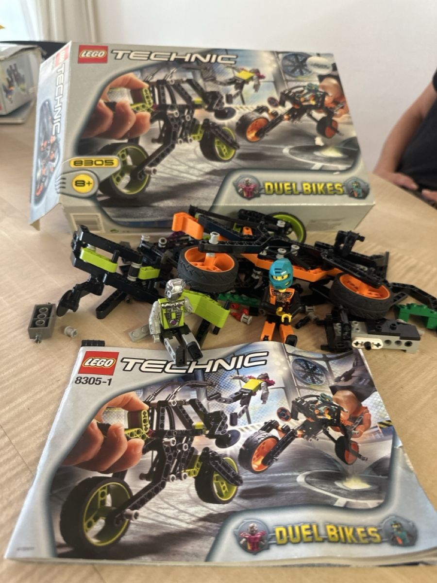 Lego Spielzeuge: Lego Technic 8305  Duel Bikes – Defekt aus grüsch von vetschkin 2