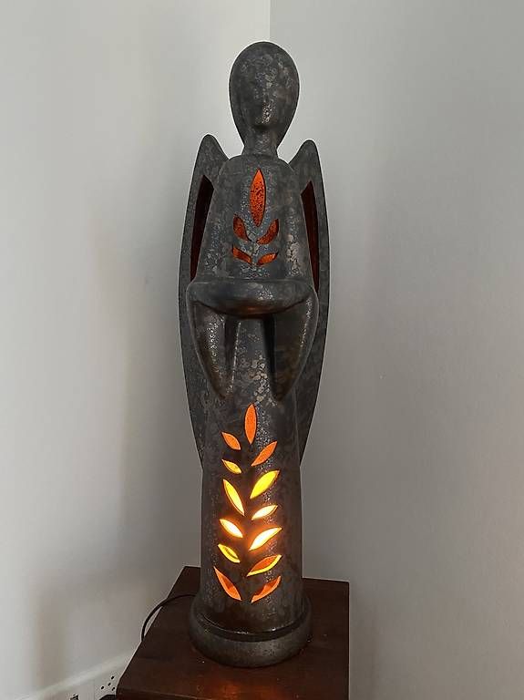Statuette: Engel Azrael aus Töpferei – Usato da Luzern venduto da roennimoos