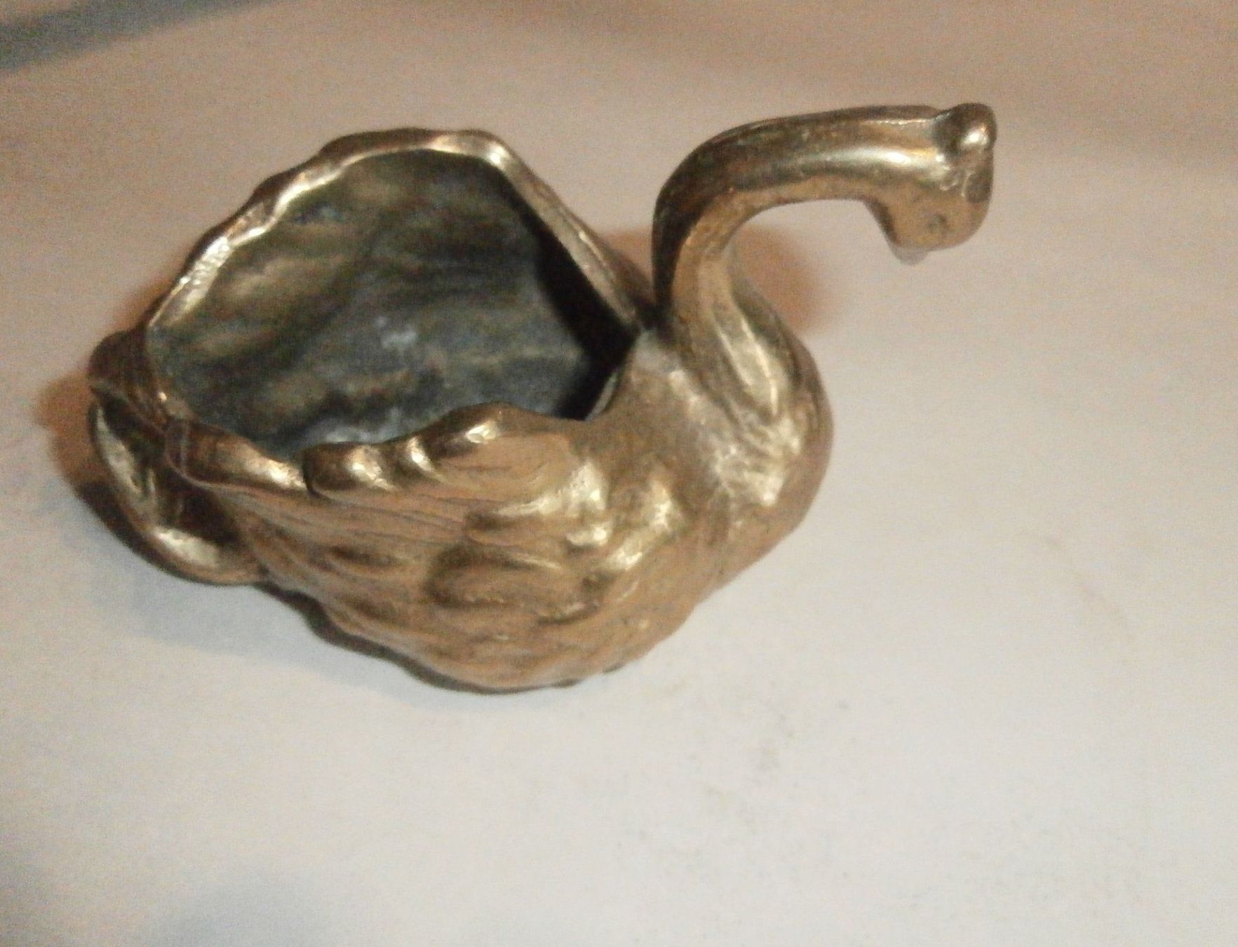 Statuette: kleines Schwan Schälchen aus Bronze – Usato da Rüschegg-Heubach venduto da Ofen111 4