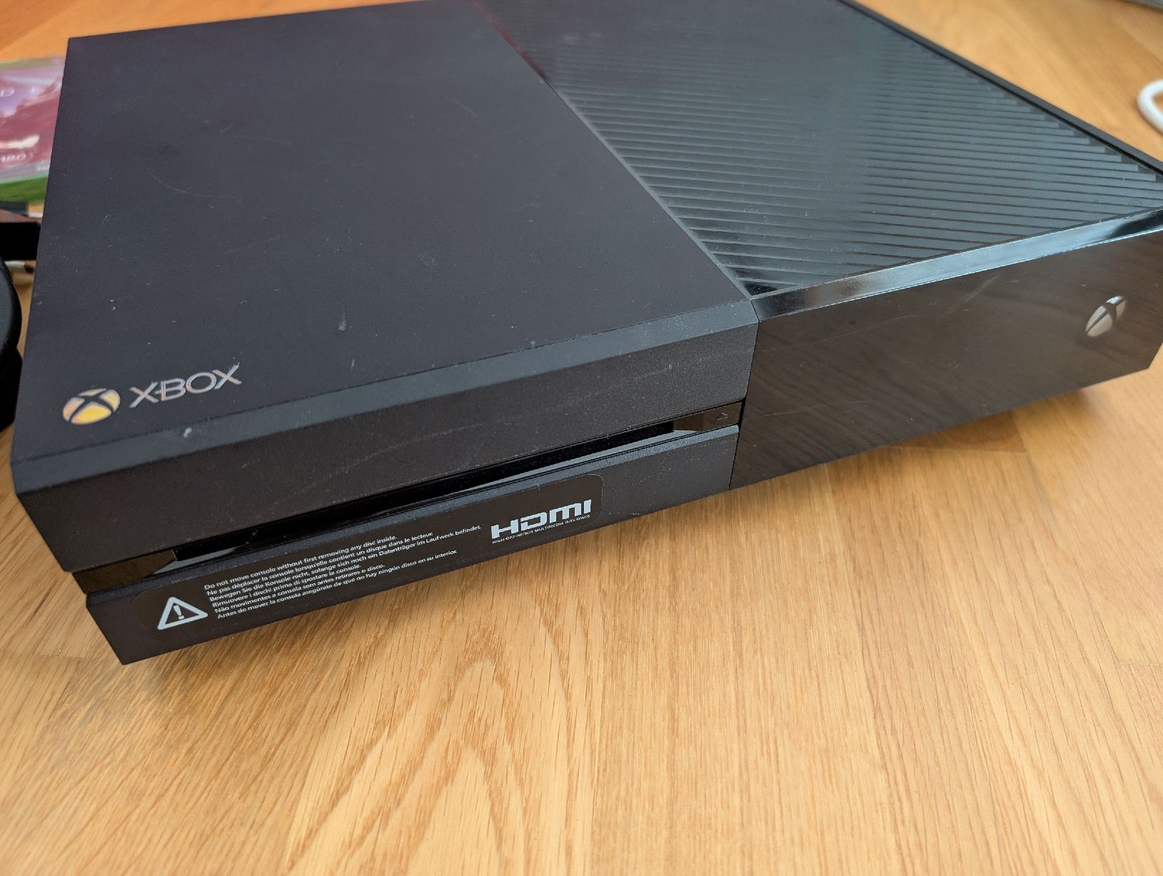 Microsoft Console: XBox One Konsole mit Controller und Spielen – Usato da Chur venduto da Eroberer 1