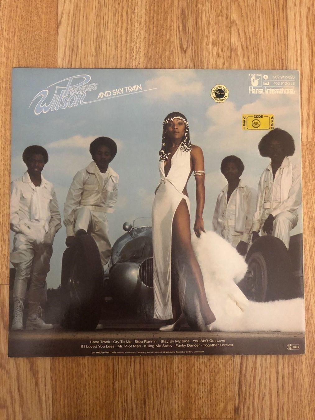 Schallplatten: Precious Wilson - On The Race Track LP mit Autogramm – Gebraucht aus Schübelbach von Klabauterli 1