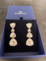 Ohrringe Swarovski Kristalle silberfarbig mit Box neu