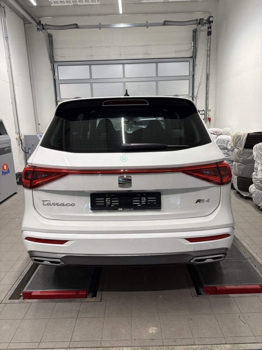 Seat Automobili: Seat Tarraco 2.0TDI 4D – Usato da Gossau SG venduto da GNG-AUTO-AUKTION 2