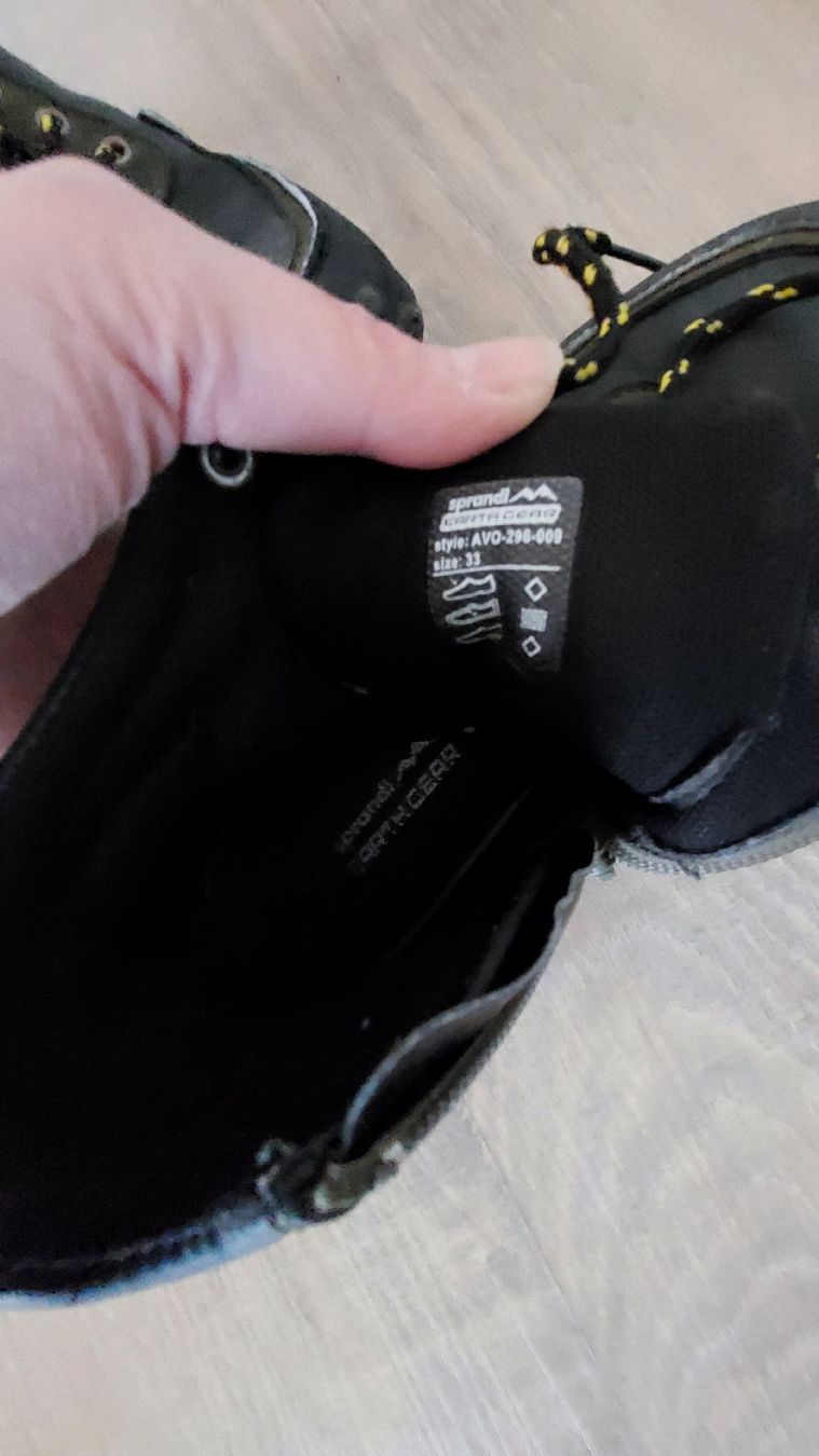 Scarpe per ragazzi: Wanderschuhe Junge Gr 33 – Usato da Egolzwil venduto da mobiledeluxe 8