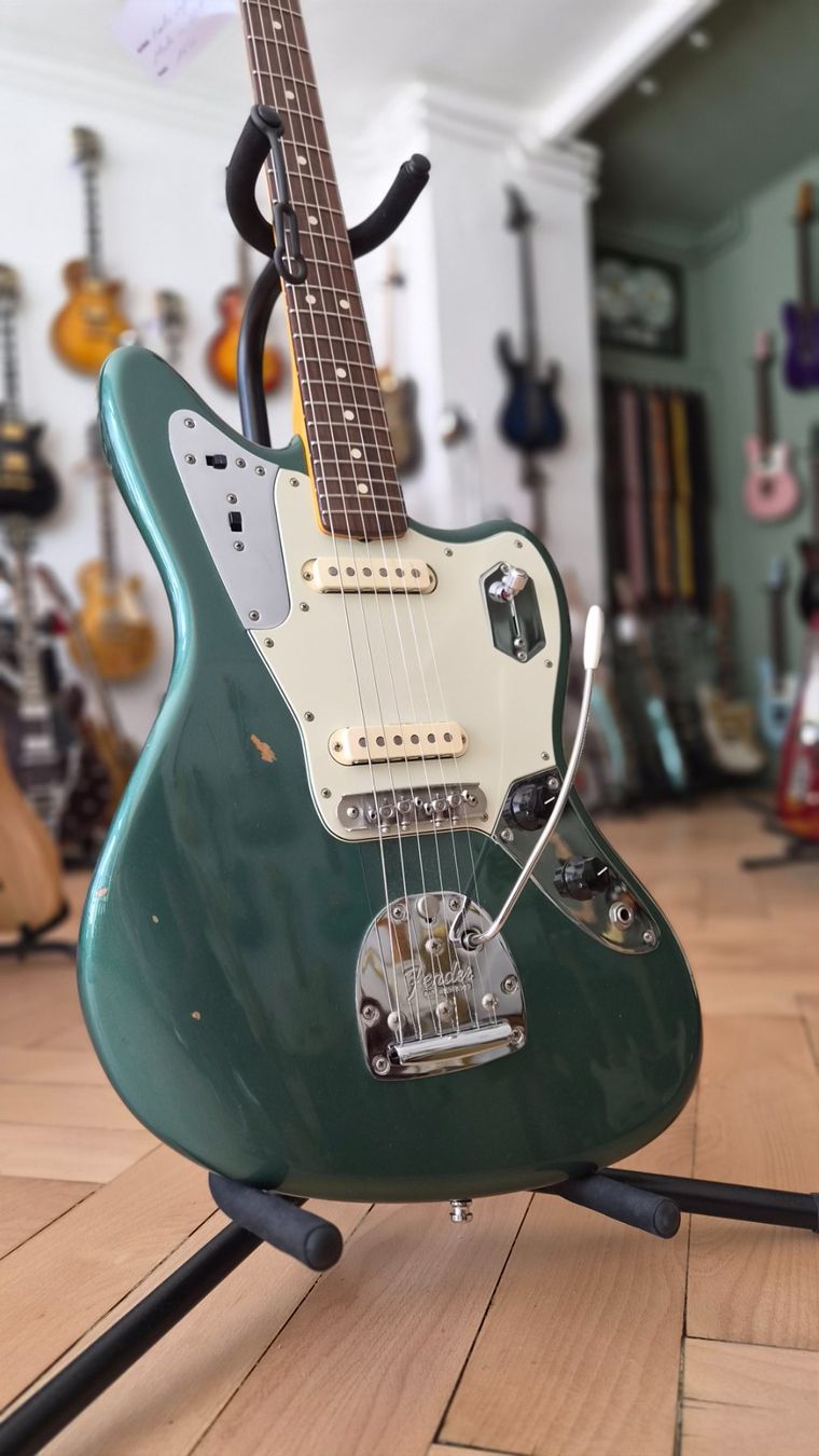 Fender Strumenti musicali: Fender Jaguar Johnny Marr – Usato da pieterlen venduto da AntonelloGuitars 2