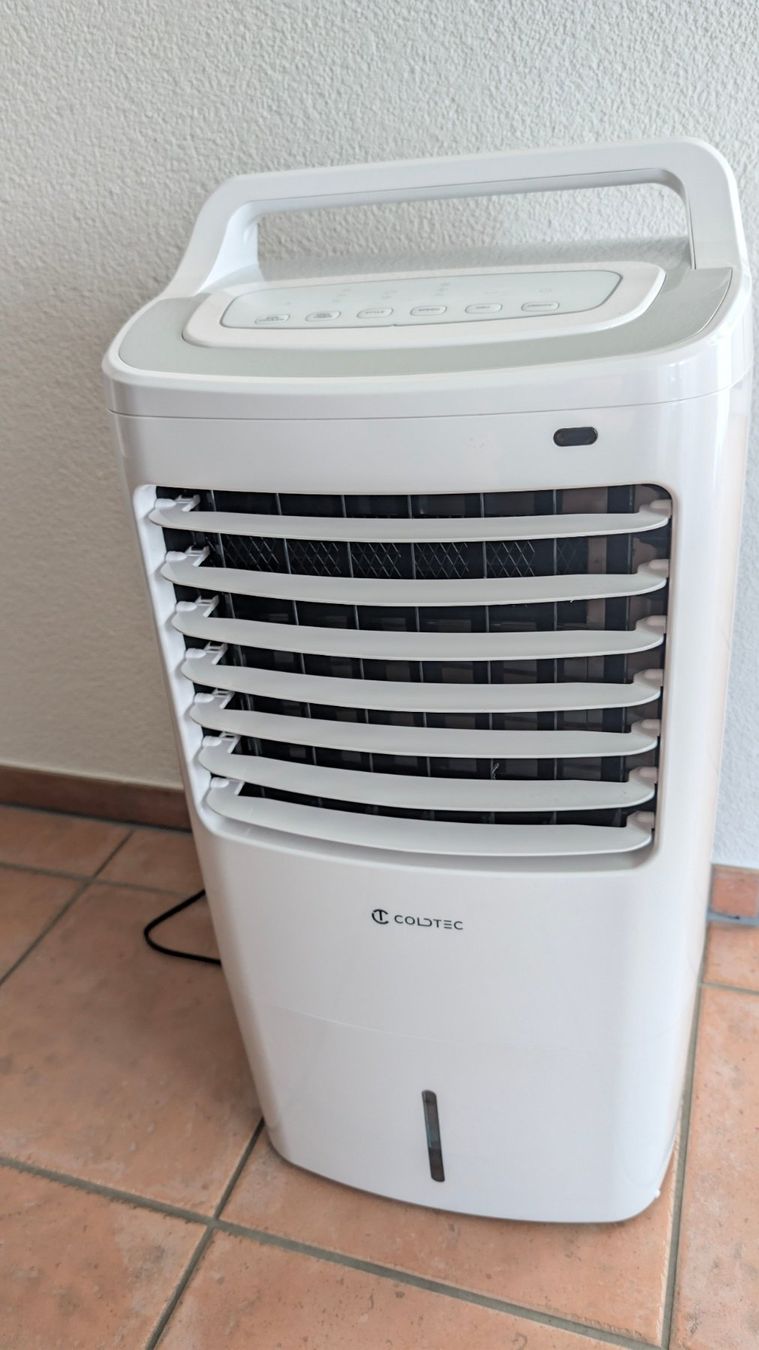 Climatiseurs: Mobiler Luftkühler – D'occasion à Pfäffikon ZH par Xen333 2
