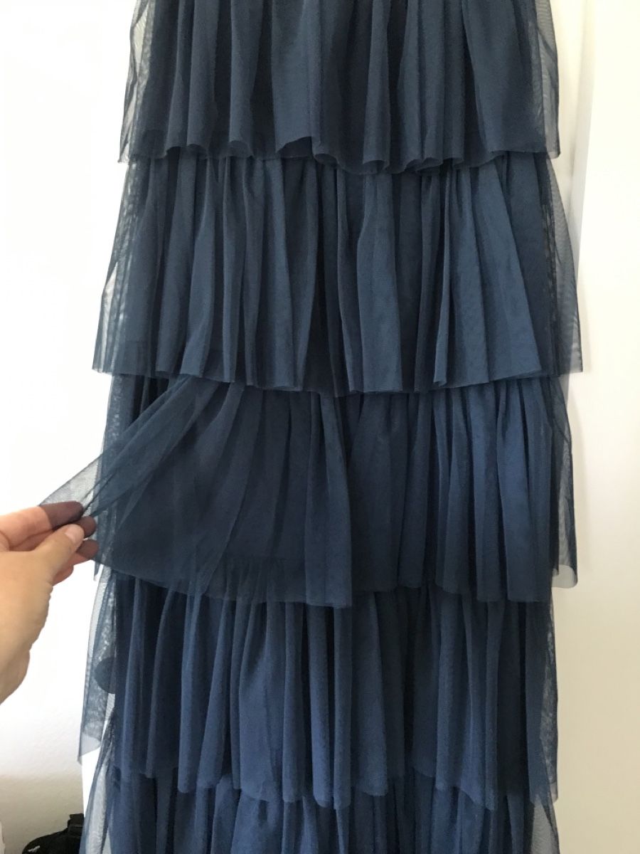 Vestiti: Festkleid dunkelblau Grösse 36 mit Perlen bestickt – Usato da Dübendorf venduto da nela123 4