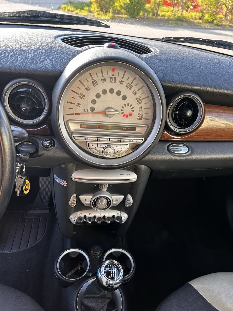 Mini Automobili: Mini Cooper MFK 04.26 – Usato da Vevey venduto da mar_mc29 5
