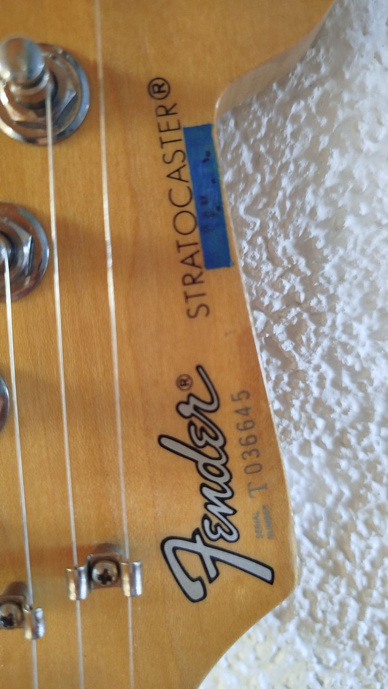 Fender Strumenti musicali: Fender Stratocaster "Squier Series" – Usato da Siselen BE venduto da lakeland54 4