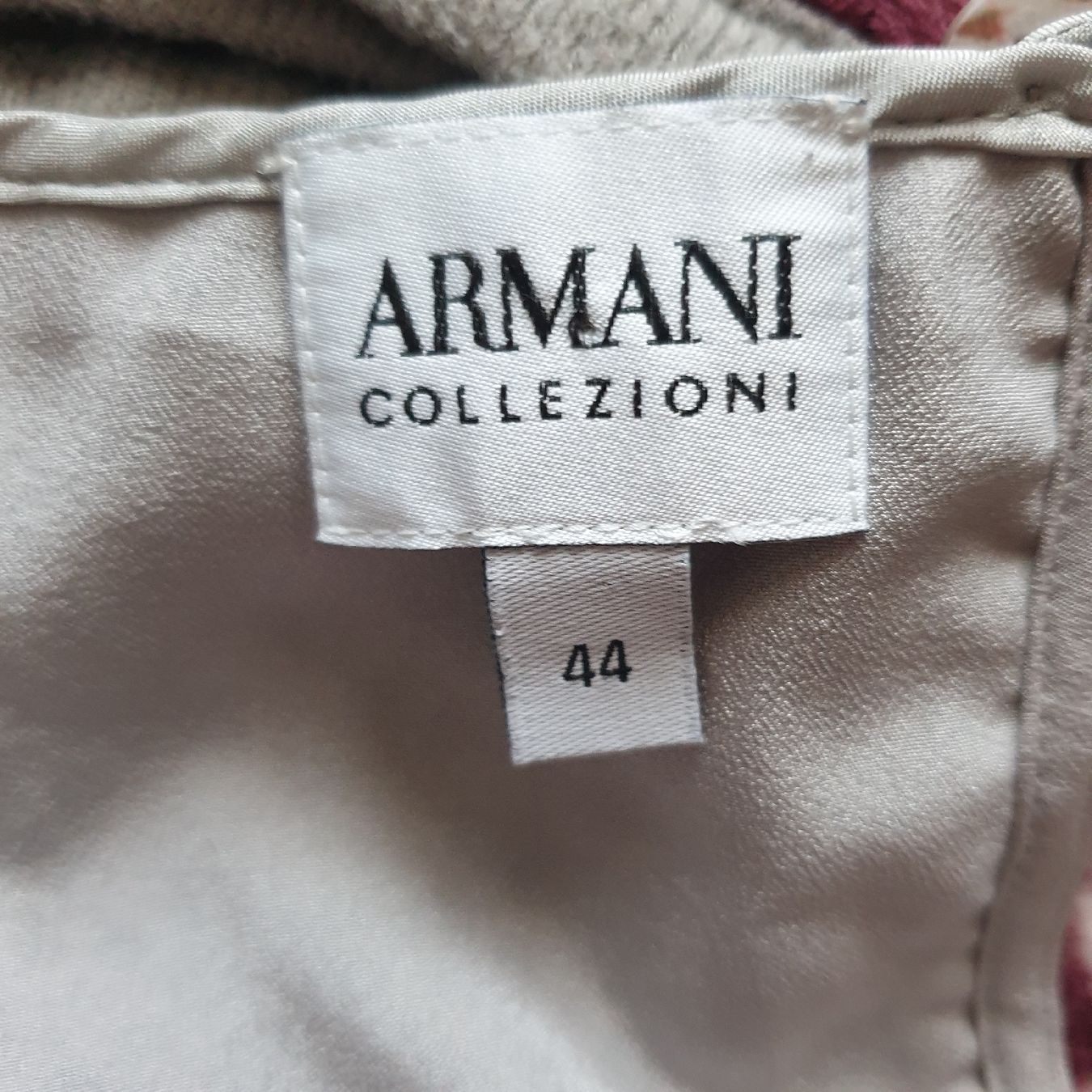 Armani Top: Armani schönes Top ital. Gr. 44 – Nuovo (secondo la descrizione) da Frenkendorf venduto da Moon111 3